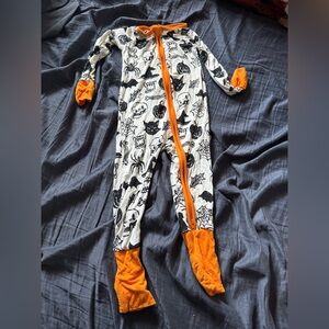 Little Sleepies Halloween 12/18 Zippy